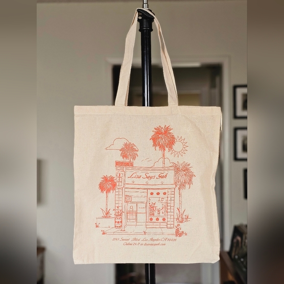 Lisa Says Gah Handbags - Lisa Says Gah Tote Bag